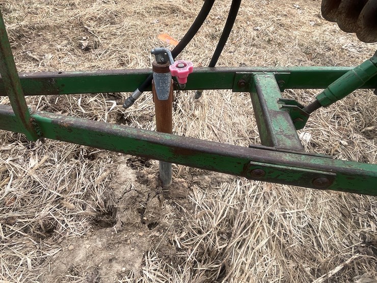 john-deere-210-image-17