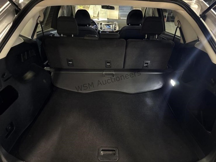 2018-ford-edge-se-image-10