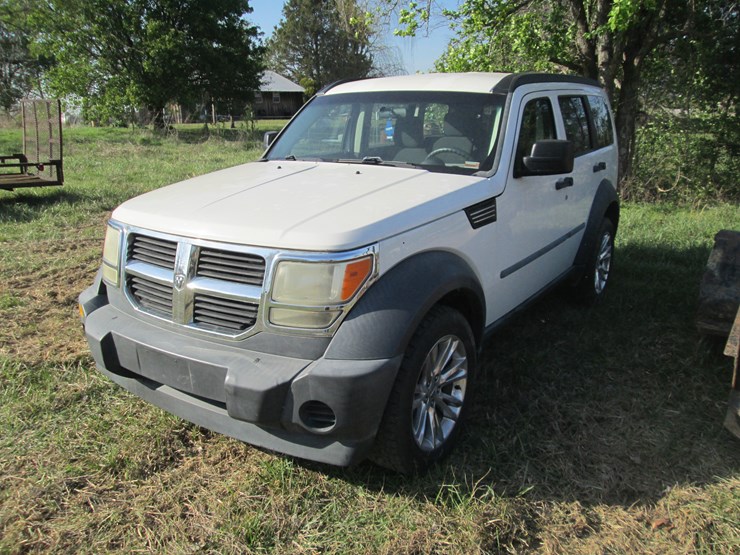 2008-dodge-nitro-image-1