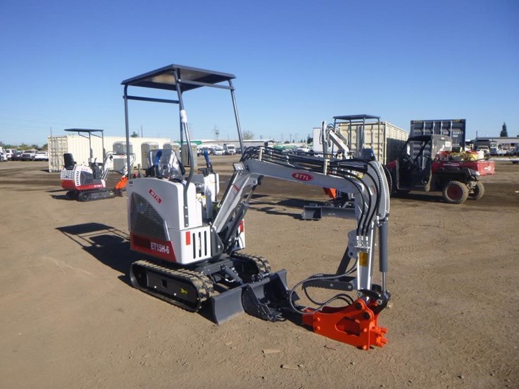 bttl-et15h-6-hydraulic-excavator-image-2