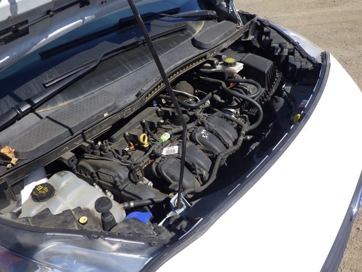 2020-ford-transit-connect-image-11