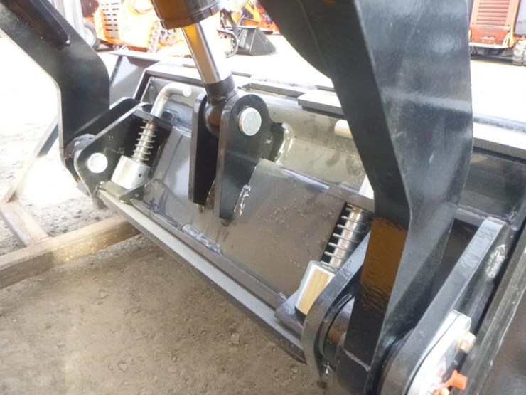 2026-sdlool-sl360t-skid-steer-track-loader-image-9