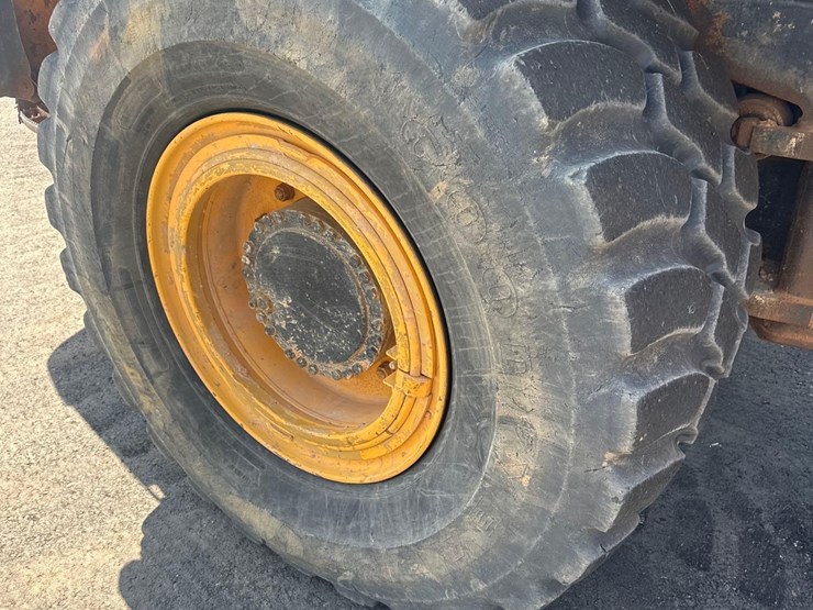 2006-jcb-722-image-13