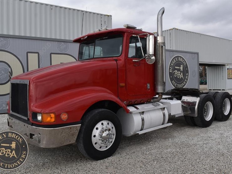 1992-international-9400-image-4