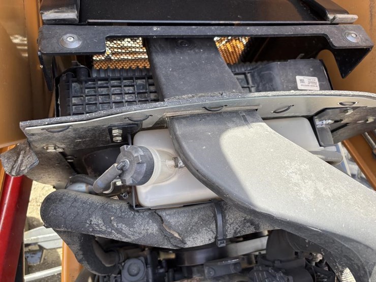 2021-case-570n-ep-image-47