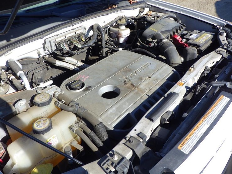 2009-ford-escape-image-11