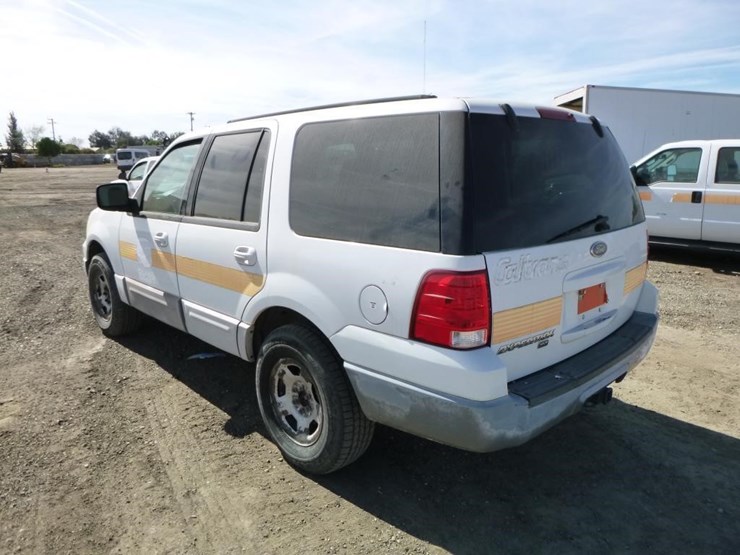 2003-ford-expedition-image-5