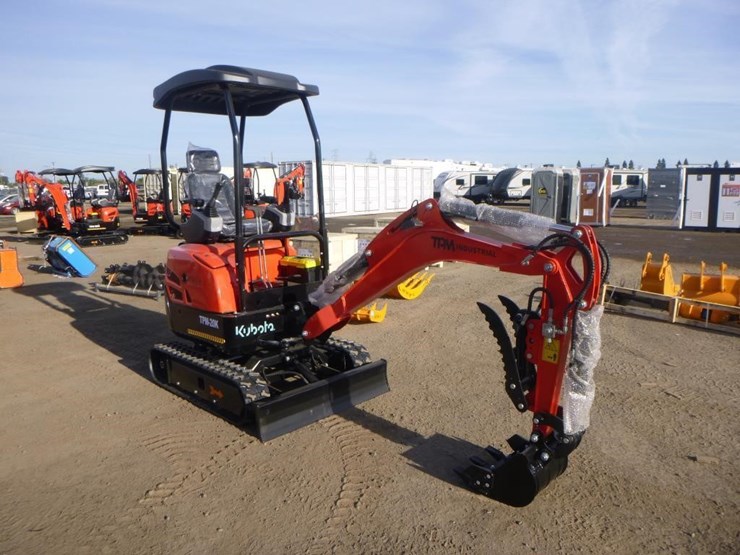 2025-tpm-20k-hydraulic-excavator-image-2