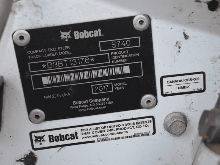 2017-bobcat-s740-image-10