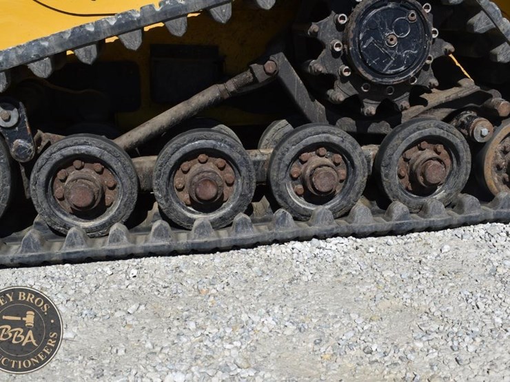 2012-caterpillar-257b3-image-40