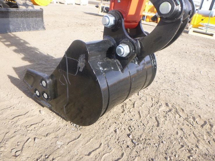 2025-tpm-20khydraulic-excavator-image-10