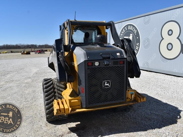 2019-deere-333g-image-20