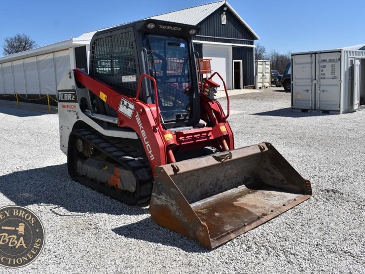 2020-takeuchi-tl8r2-image-15