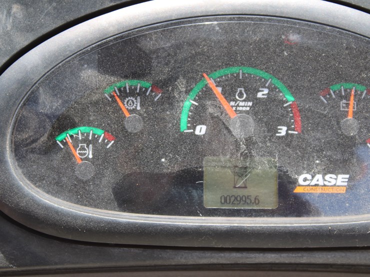 #2632-•-2012-case-580sn2d-backhoe-image-11