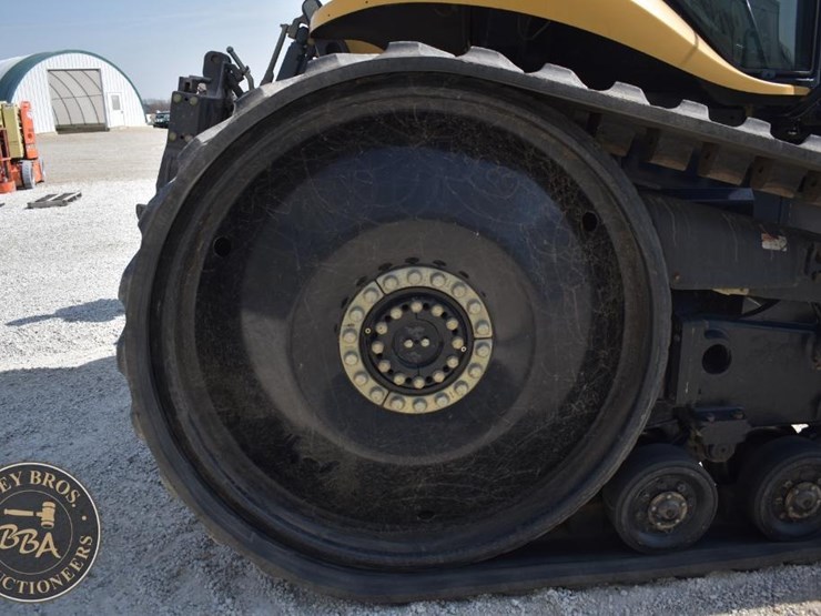 2004-challenger-mt765b-image-37