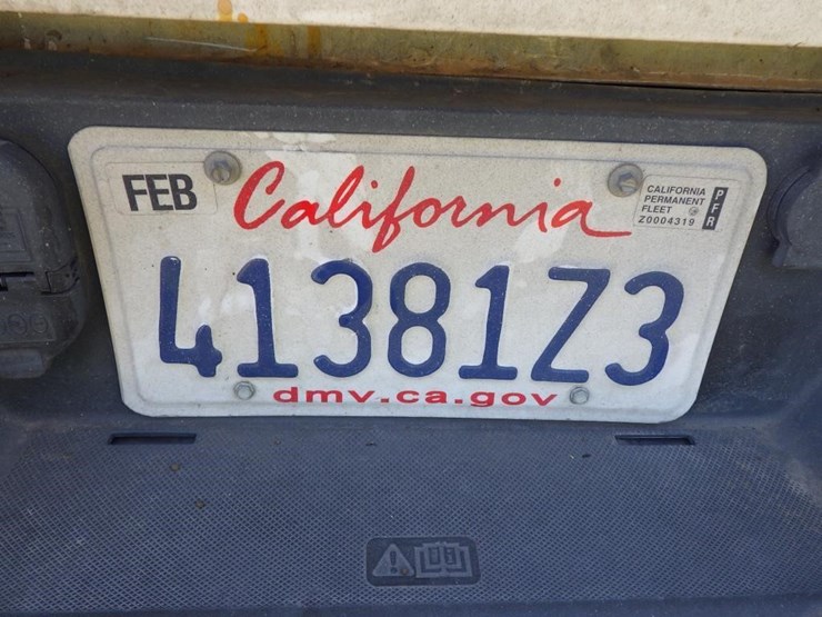 2021-ford-f150-image-15