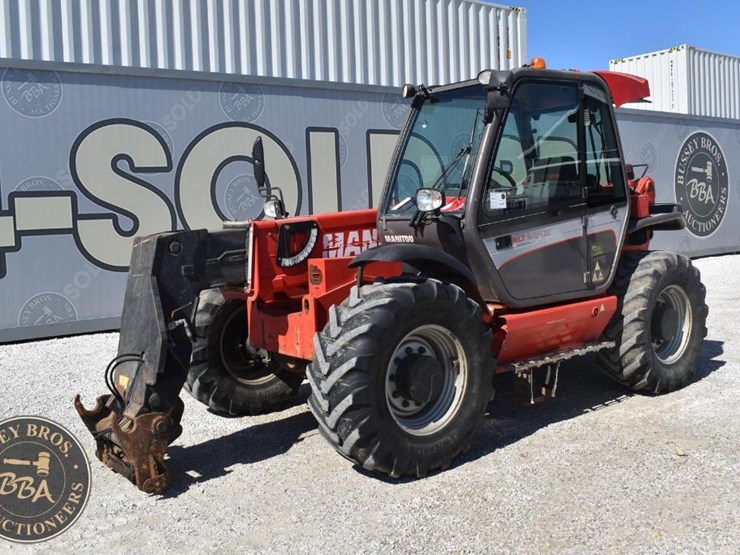 2013-manitou-mlt845-120-image-5
