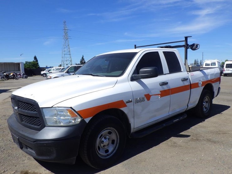 2014-dodge-1500-image-1