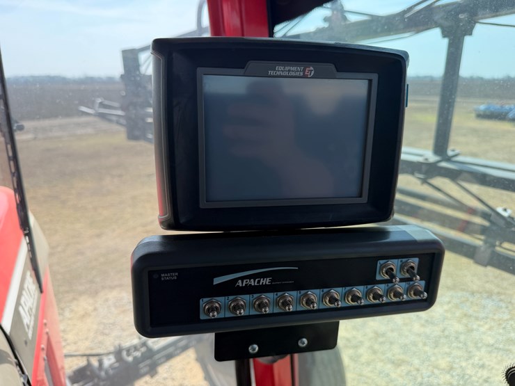 2011-apache-as1020-image-114