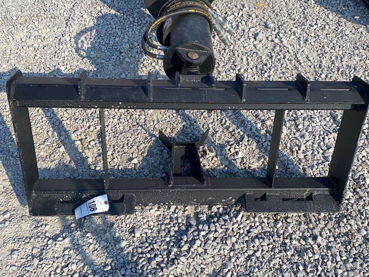 18"-skid-steer-auger-image-1