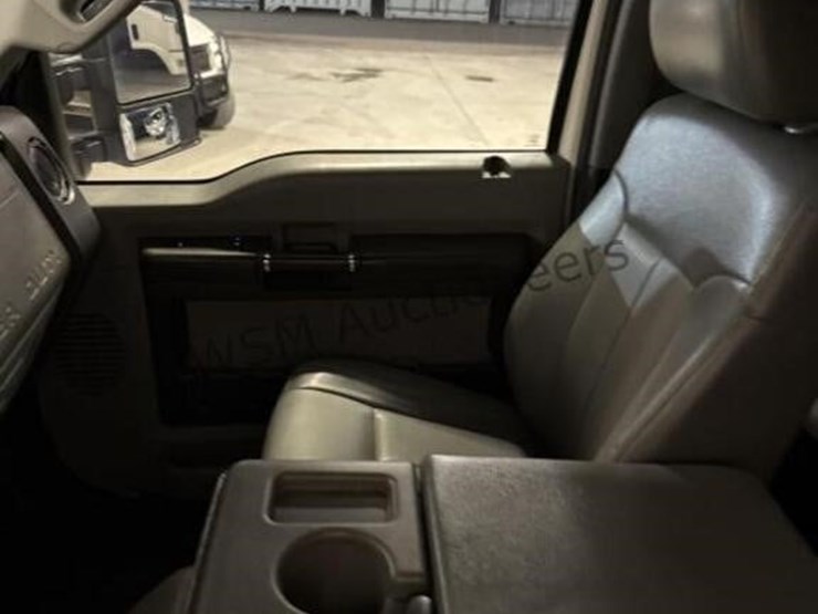 2016-ford-f350-image-23