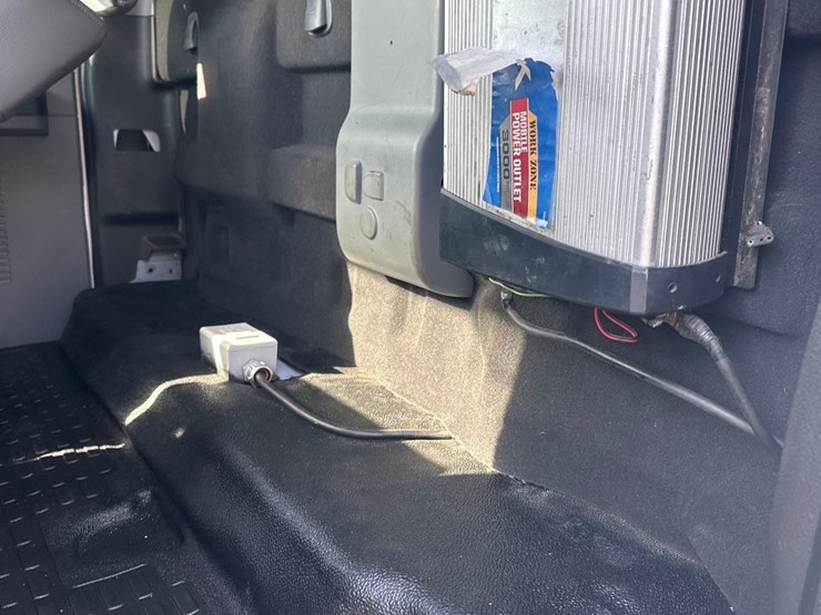 2019-ford-f750-image-35