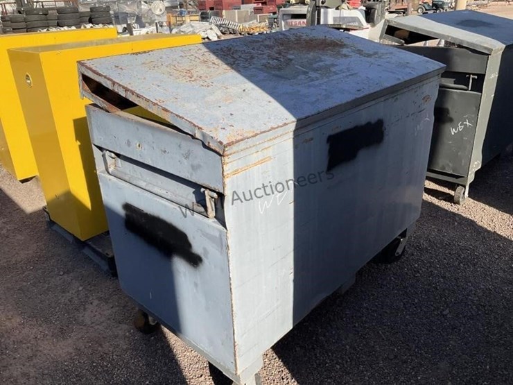 steel-job-box-image-3