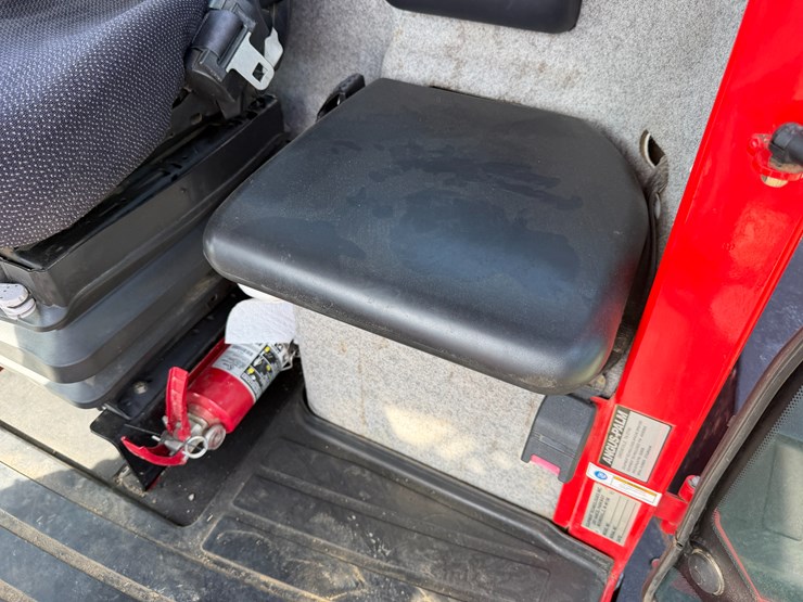 2011-apache-as1020-image-107