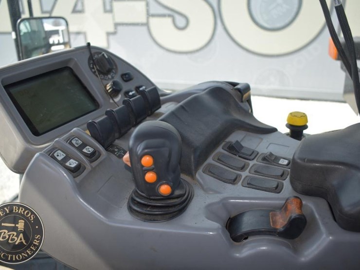 2004-challenger-mt765b-image-53