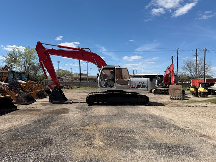 2006-link-belt-210-lx-image-1