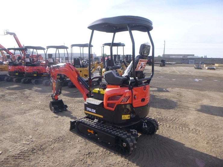 2025-tpm-20khydraulic-excavator-image-4