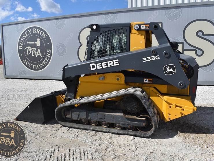 2020-deere-333g-image-12