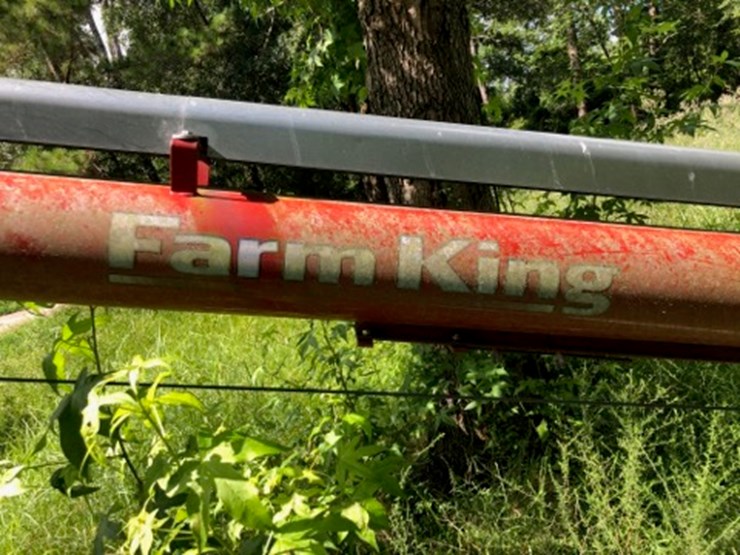 buhler-farm-king-831-image-3