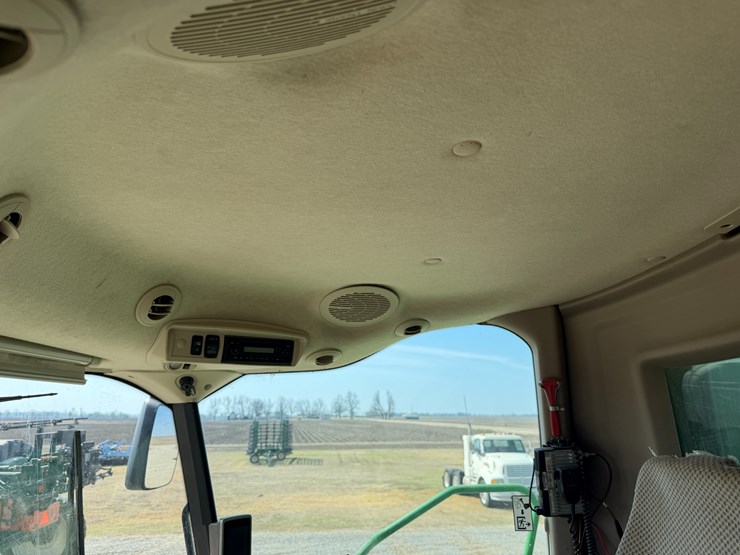 2014-john-deere-s670-image-163