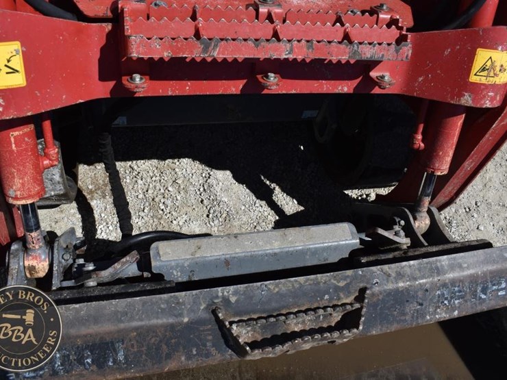 2020-takeuchi-tl8r2-image-20