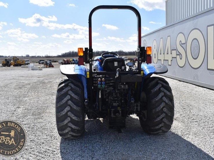 2023-new-holland-workmaster-120-image-13