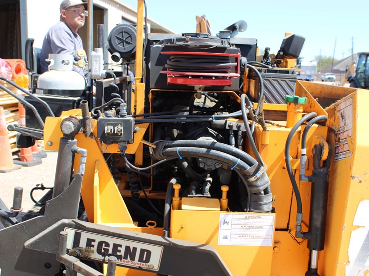 2012-leeboy-7000b-image-7