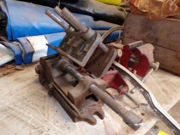 several-vises-image-3