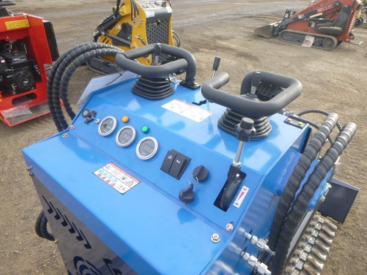 2026-zjg-zj-380-skid-steer-track-loader-image-15