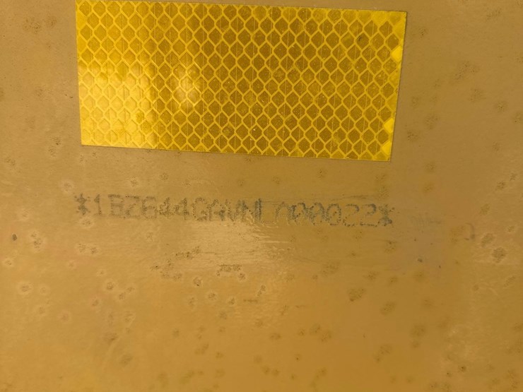 2022-john-deere-644-image-17