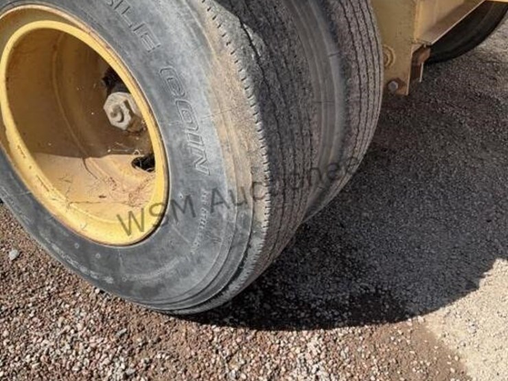 1985-fleming-td824-equipment-trailer-image-8