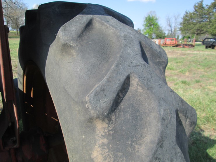 1971-international-856-image-5