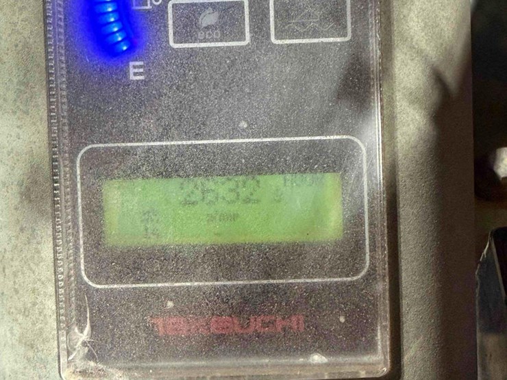 takeuchi-tl8-image-16