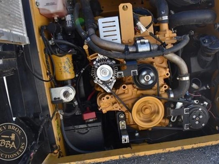 2023-caterpillar-259d3-image-49