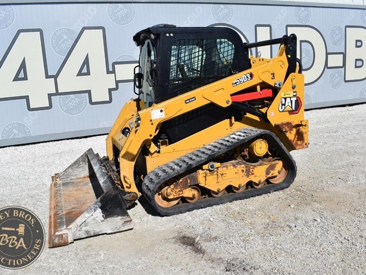 2023-caterpillar-259d3-image-10