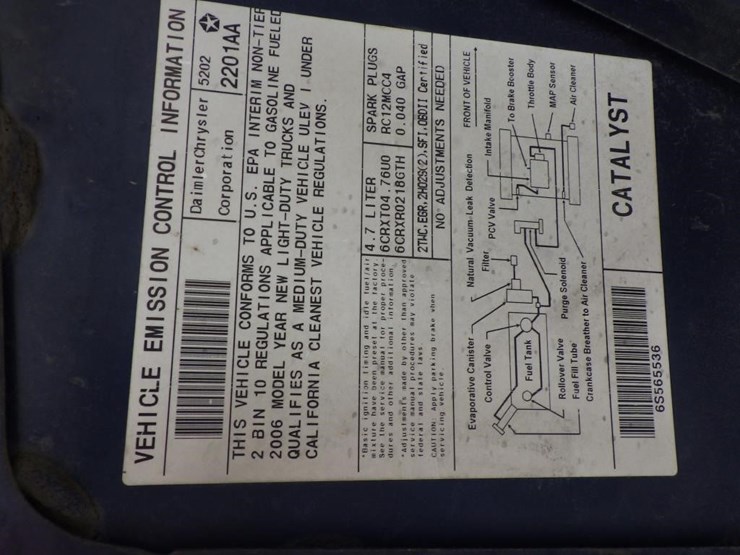 2005-dodge-ram-1500-image-12