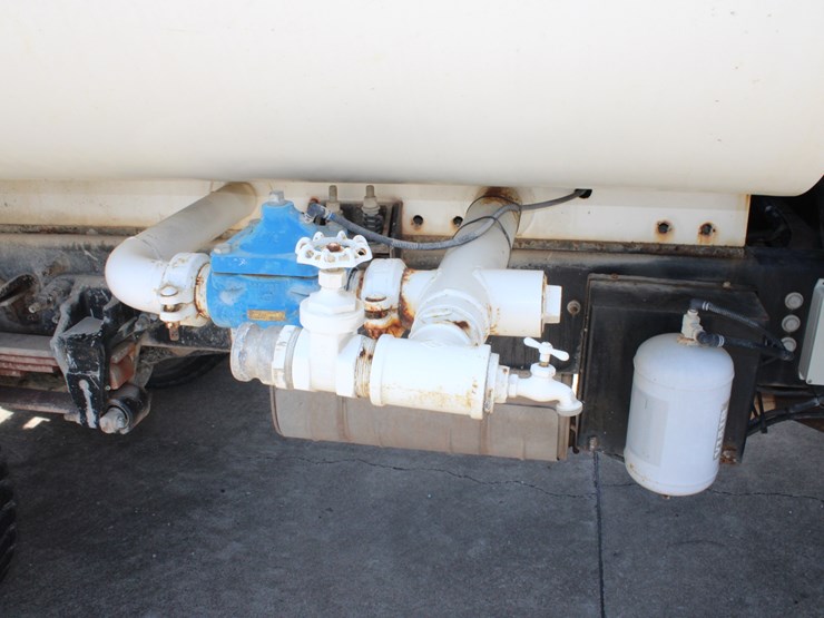 2018-ford-f750-image-10