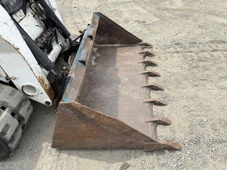 2016-bobcat-t650-image-6