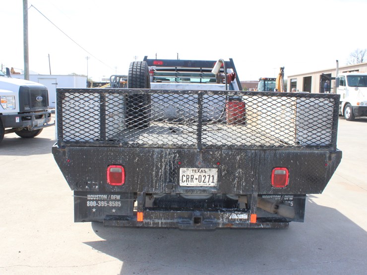 2013-ford-f550-image-4