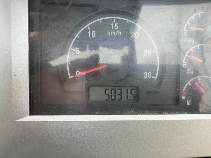 doosan-g25p-7-forklift-image-17